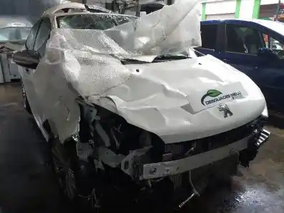 Veículo de Sucata peugeot 208 (p2) active do ano 2019 alimentado yhy