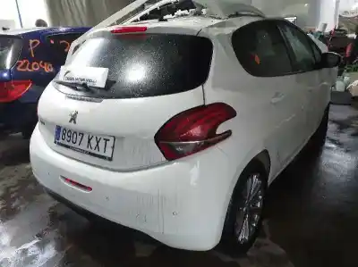 Veículo de Sucata peugeot 208 (p2) active do ano 2019 alimentado yhy