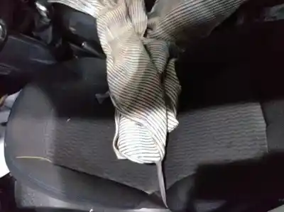 Veículo de Sucata peugeot 208 (p2) active do ano 2019 alimentado yhy