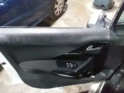 Veículo de Sucata peugeot 208 (p2) active do ano 2019 alimentado yhy