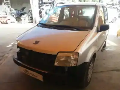 Veicolo di demolizione fiat panda (169) 1.1 8v dell'anno 2004 alimentato 187a1000