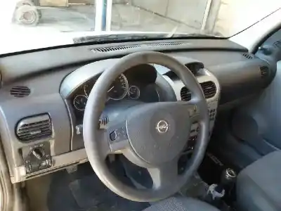 Veículo de Sucata opel combo edition blue line do ano 2004 alimentado z13dt