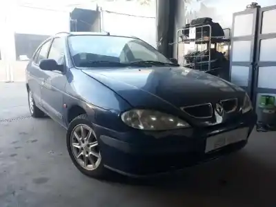Veículo de Sucata renault megane i coach (da0/1_) 1.4 16v (da0d da1h da0w da10) do ano 2000 alimentado g-k4l c7