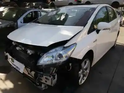 Veicolo di demolizione toyota prius (nhw30) plug-in hybrid advance dell'anno 2001 alimentato 2zr