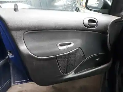 Veículo de Sucata peugeot 206 berlina x-line refri do ano 2004 alimentado 8hx