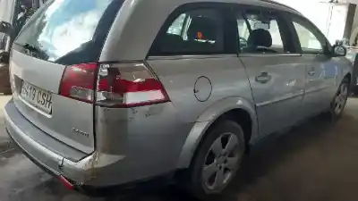 Scrapping Vehicle OPEL VECTRA C RANCHERA FAMILIAR (Z02) 2.2 DTI (F35) of the year 2004 powered Y22DTR