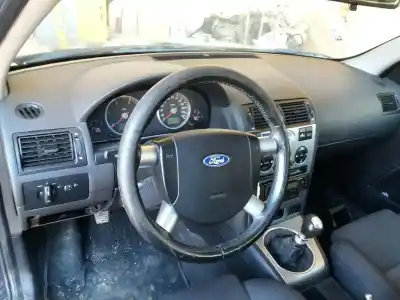Vehicul casat ford mondeo turnier (ge) trend al anului 2001 alimentat d6ba