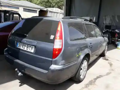 Veicolo di demolizione ford mondeo turnier (ge) ghia dell'anno 2002 alimentato d6ba