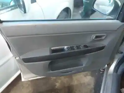 Veículo de Sucata mazda 2 berlina (dy) 1.4 cat do ano 2004 alimentado fxja