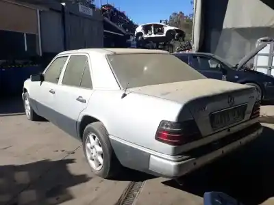 Sloopvoertuig mercedes                                           clase e (bm 124) berlina                                                                                                                                                                                                                                   d-602.912                                                                                                                                                                                                                                                  van het jaar 1993 aangedreven d-602.912