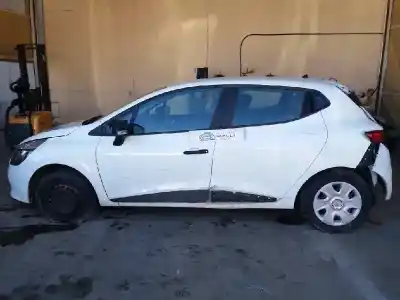 Veículo de Sucata renault clio iv (bh_) 1.5 dci 75 do ano 2001 alimentado k9k612