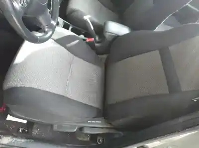 Scrapping Vehicle toyota corolla (_e12_) 1.4 d (nde120_) of the year 2006 powered 1ndtv