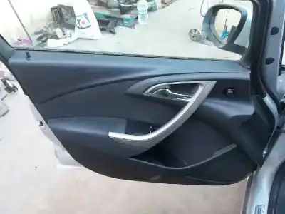 Vehicul casat opel astra j (p10) 1.7 cdti (68) al anului 2010 alimentat a17dtr