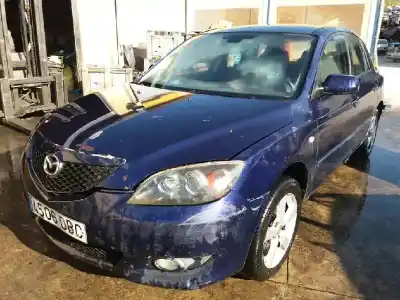 Veículo de Sucata mazda 3 berlina (bk) 1.6 cd diesel cat do ano 2004 alimentado y601