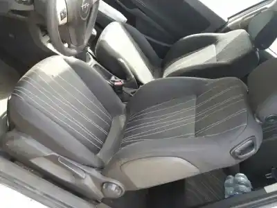 Здавання транспортного засобу opel corsa d cmon року 2008 потужний d-z13dtj