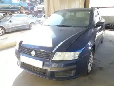 Veicolo di demolizione fiat stilo (192) 1.4 dell'anno 2004 alimentato 843a1000