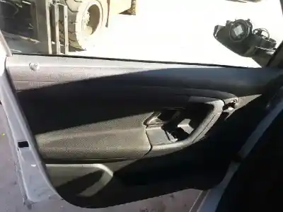 Veículo de Sucata skoda fabia ii combi (545) 1.2 do ano 2001 alimentado chfa