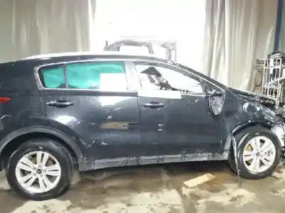 Veículo de Sucata KIA SPORTAGE IV (QL, QLE) 1.7 CRDI do ano 2001 alimentado D4FD