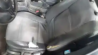 Sloopvoertuig bmw serie 3 berlina (e46) 320d van het jaar 2003 aangedreven 204d4