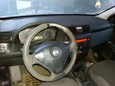 Veículo de Sucata fiat stilo (192) 1.9 jtd cat do ano 2005 alimentado 192a9000