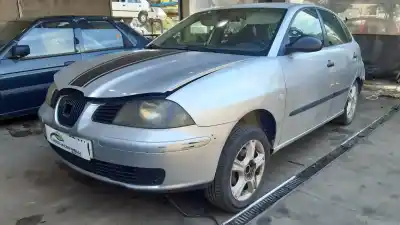 Vehículo de desguace SEAT IBIZA (6L1) 1.4 16V del año 2002 con motor G-BBY