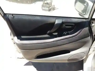 Sloopvoertuig suzuki liana rh (er) 1.6 16v cat van het jaar 2003 aangedreven m16a