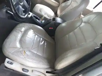 Veículo de Sucata jeep cherokee (kj) 3.7 limited do ano 2001 alimentado g-k