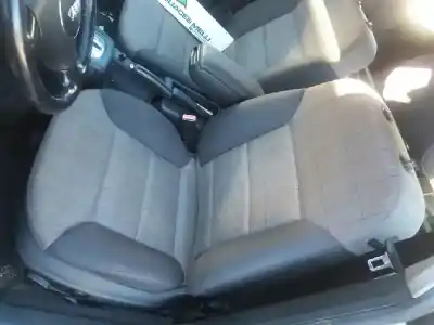 Veicolo di demolizione audi allroad quattro (4b5) 2.7 t dell'anno 2000 alimentato are