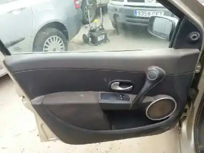 Veículo de Sucata renault clio iii emotion do ano 2006 alimentado k9k768