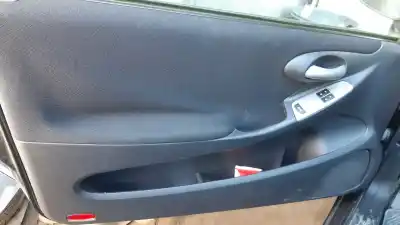 Veículo de Sucata fiat stilo (192) 1.4 do ano 2001 alimentado 843a1000