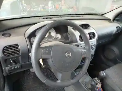 Veicolo di demolizione opel corsa c cosmo dell'anno 2006 alimentato z13dt