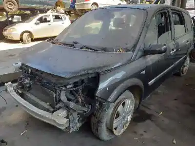 Здавання транспортного засобу RENAULT SCENIC II (JM) 1.9 Grand Confort Dynamique [1.9 Ltr. - 96 kW dCi Diesel] року 2005 потужний F9Q804