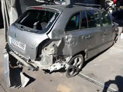 Утилизация автомобиля SKODA FABIA COMBI (5J5) Family 75 CV / 55 KW года 2012 питание CAYA