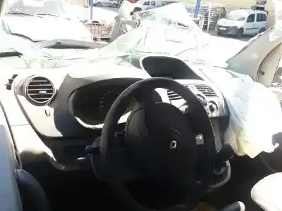 Veículo de Sucata renault kangoo profesional do ano 2010 alimentado k9k802