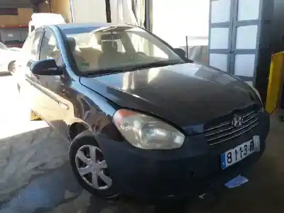 Sloopvoertuig hyundai accent (mc) gl crdi van het jaar 2006 aangedreven d4fa