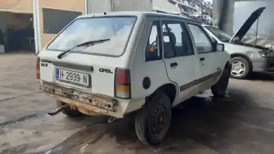 Veicolo di demolizione opel corsa a swing dell'anno 1990 alimentato 12nv