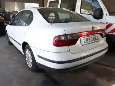 Veículo de Sucata seat toledo (1m2) stella do ano 2001 alimentado ahf