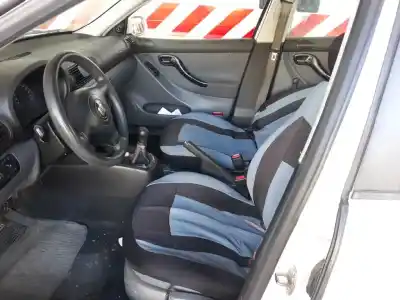 Veículo de Sucata seat toledo (1m2) stella do ano 2001 alimentado ahf