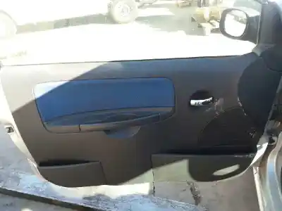 Veículo de Sucata citroen c2 furio do ano 2006 alimentado 8hz