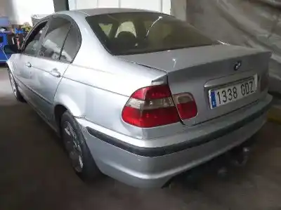 Sloopvoertuig bmw serie 3 berlina (e46) 320d van het jaar 2001 aangedreven 204d4