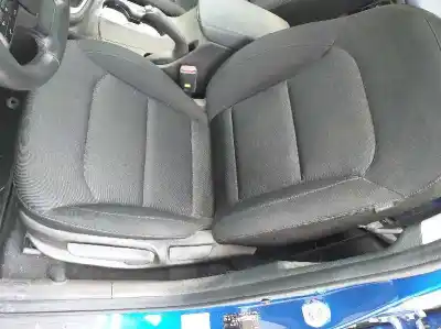 Veículo de Sucata hyundai elantra (md) klass 132 cv / 97 kw do ano 2001 alimentado g4fg