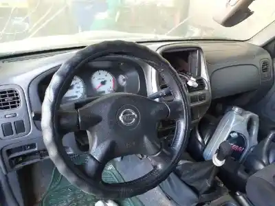 Scrapping Vehicle nissan pick-up (d22) td doble cabina rally raid 4x4 of the year 2001 powered yd25ddti