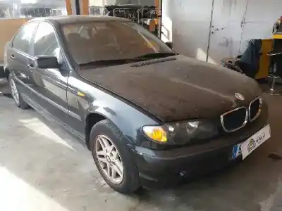 Sloopvoertuig bmw serie 3 berlina (e46) 318d van het jaar 2002 aangedreven 204d1