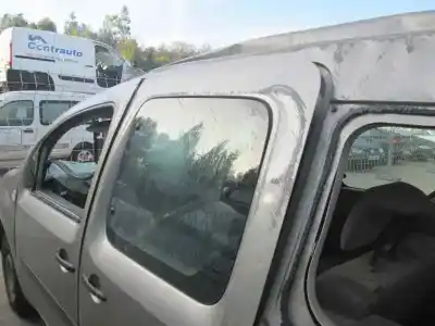Sloopvoertuig renault kangoo dynamique van het jaar 2009 aangedreven k9k802