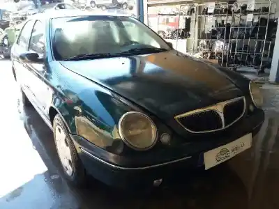 Sloopvoertuig lancia lybra berlina 1.9 jtd cat van het jaar 2000 aangedreven ar32302
