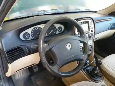 Sloopvoertuig lancia lybra berlina 1.9 jtd cat van het jaar 2000 aangedreven ar32302