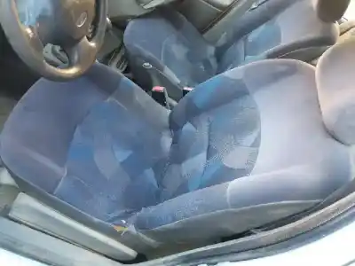 Утилизация автомобиля renault clio ii fase i (b/cbo) 1.9 dti diesel 80 cv / 59 kw года 2000 питание f9q780