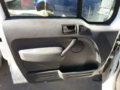 Veículo de Sucata ford tourneo connect (tc7) kombi b. corta (2006->) do ano 2010 alimentado r3pa