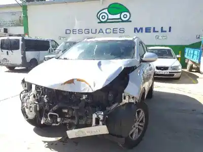 Veicolo di demolizione kia sportage concept 4x2 dell'anno 2001 alimentato d4fd