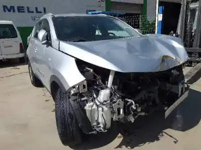 Veicolo di demolizione kia sportage concept 4x2 dell'anno 2001 alimentato d4fd